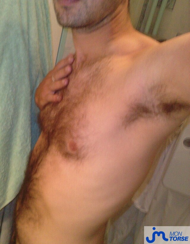 Photo du torse de Hom-aventureux