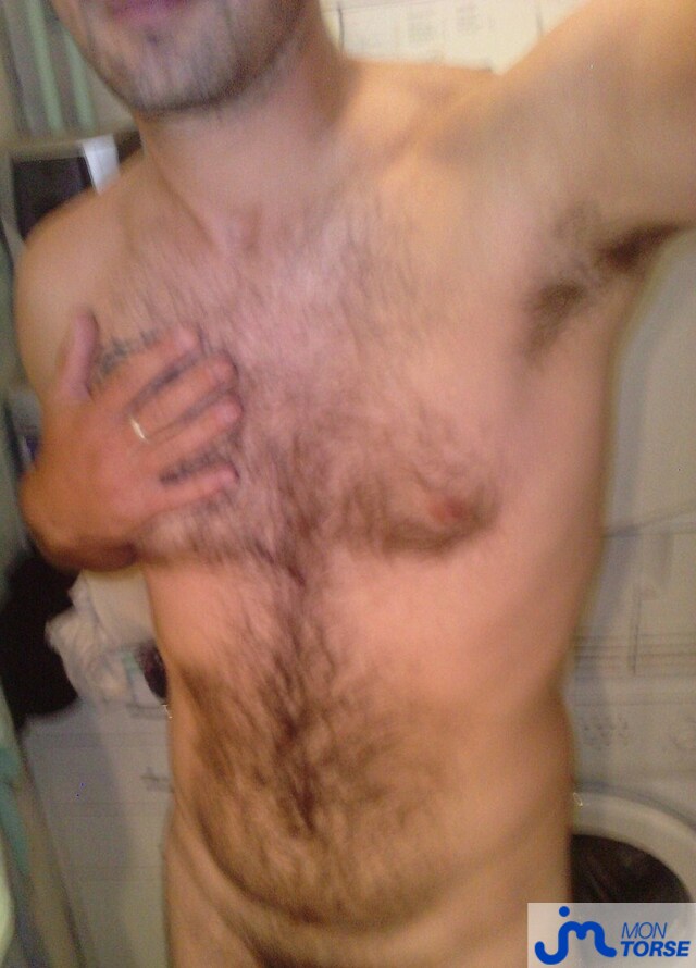 Photo du torse de Hom-aventureux