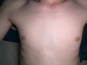 Photos de torses : Sein plat 