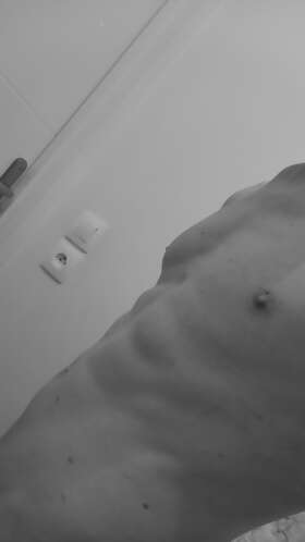 Photos de torses : Premi&egrave;re 🫣