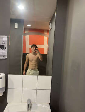 Photos de torses : Premi&egrave;res photos