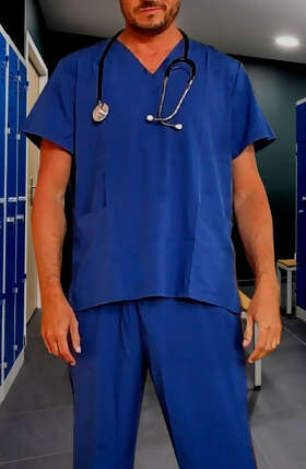 Photos de torses : 1er &eacute;pisode : En rentrant du travail...