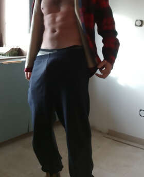 Photos de torses : Une premi&egrave;re 