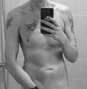 Photos de torses : Voil&agrave; le miens sans muscle 